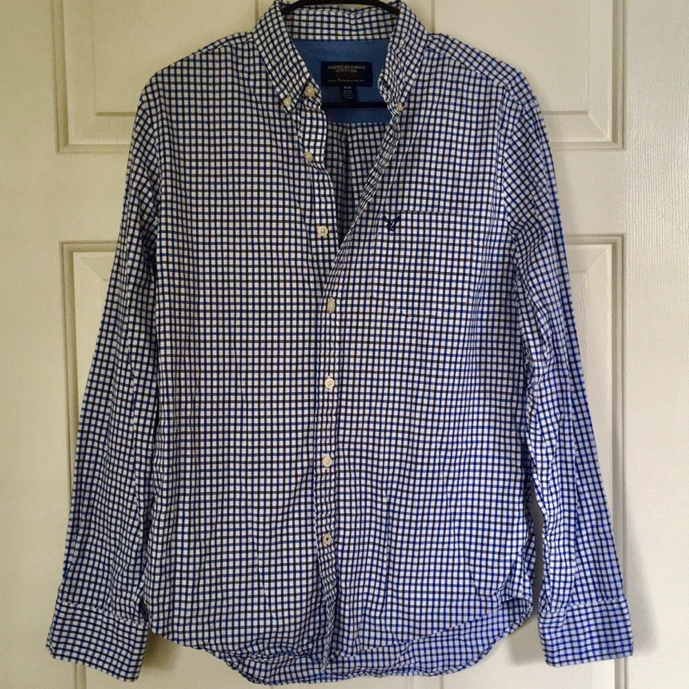 5 for $25 / American Eagle Plaid Blue Button Down